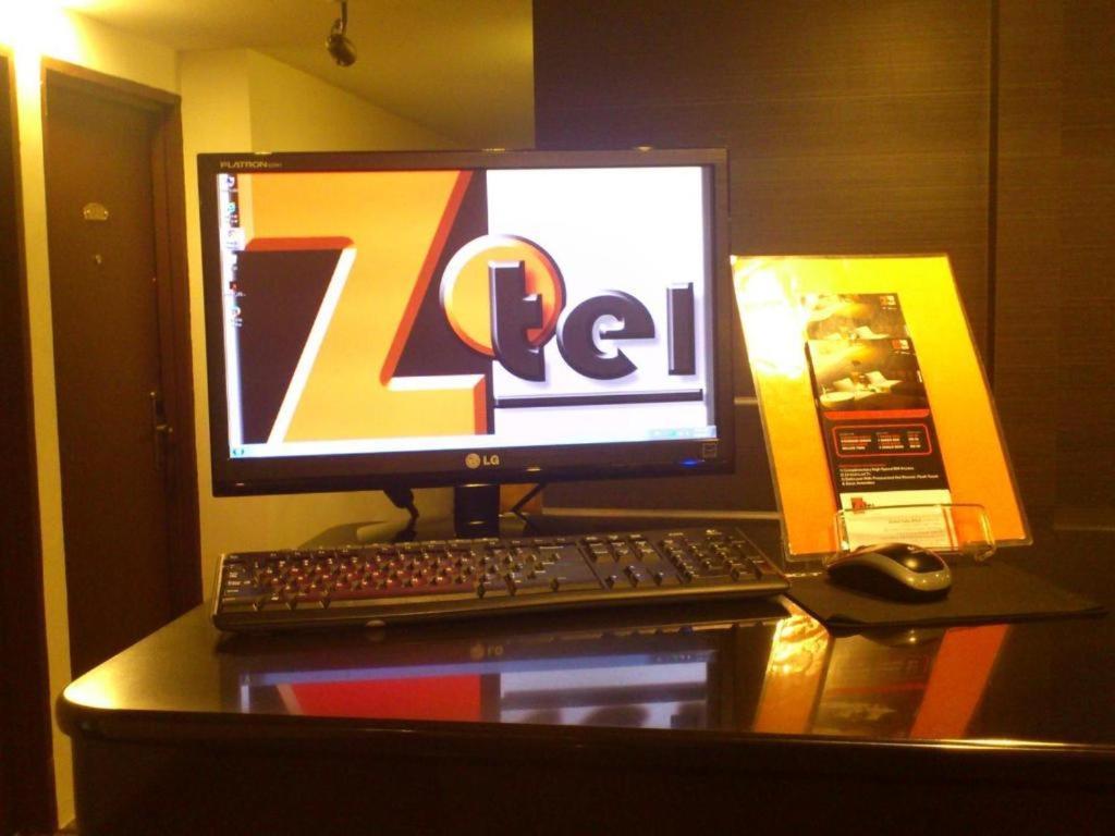 Zotel Business & Leisure Hotel Кучінг Екстер'єр фото